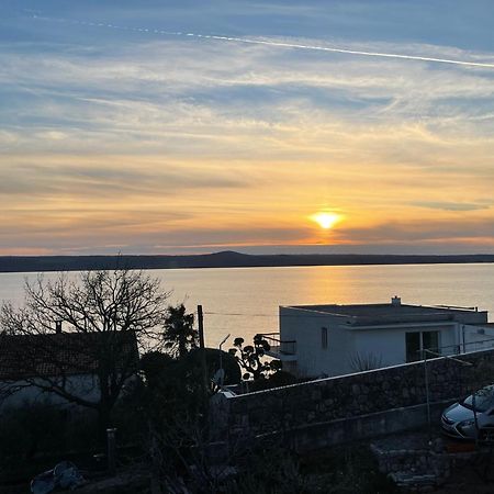 Ferienwohnung Mit Beheiztem Pool, 60 M Vom Strand Maslenica Buitenkant foto