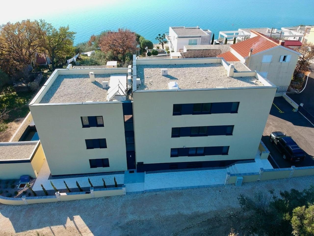 Ferienwohnung Mit Beheiztem Pool, 60 M Vom Strand Maslenica Buitenkant foto