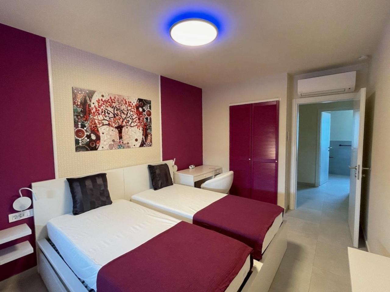 Ferienwohnung Mit Beheiztem Pool, 60 M Vom Strand Maslenica Buitenkant foto